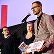 Nagroda im. Zbyszka Cybulskiego 2024. Mateusz Werner, Adriana Prodeus, Piotr Śmiałowski. Fot. Katarzyna Rainka